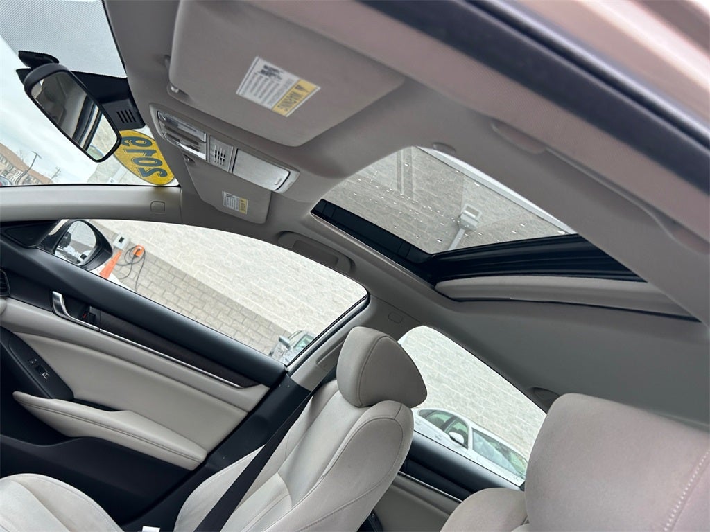 2019 Honda Accord EX