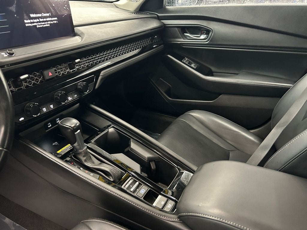 2023 Honda Accord Hybrid Touring w/o BSI