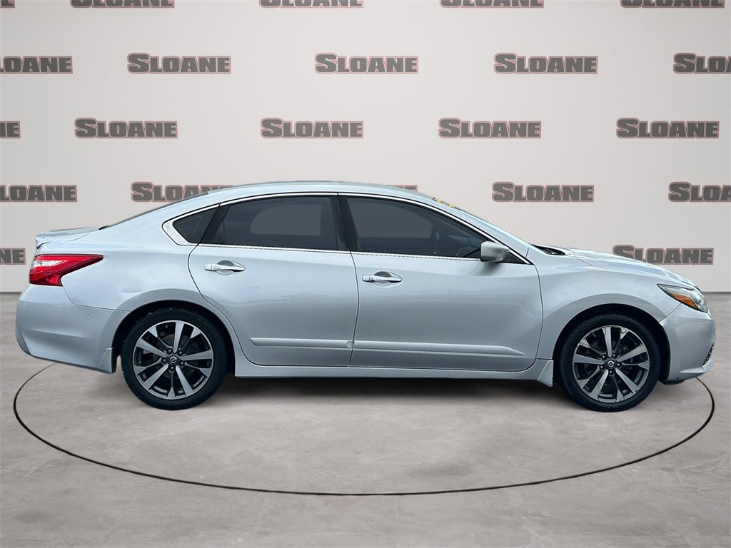 2016 Nissan Altima 2.5 SR