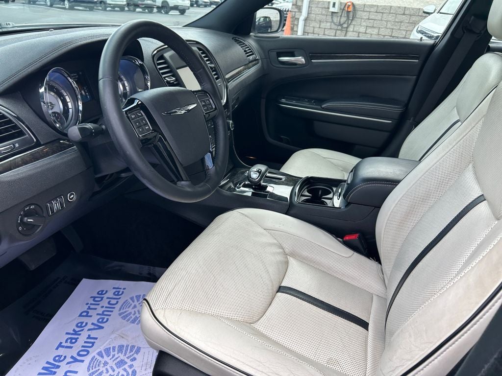 2014 Chrysler 300 Base