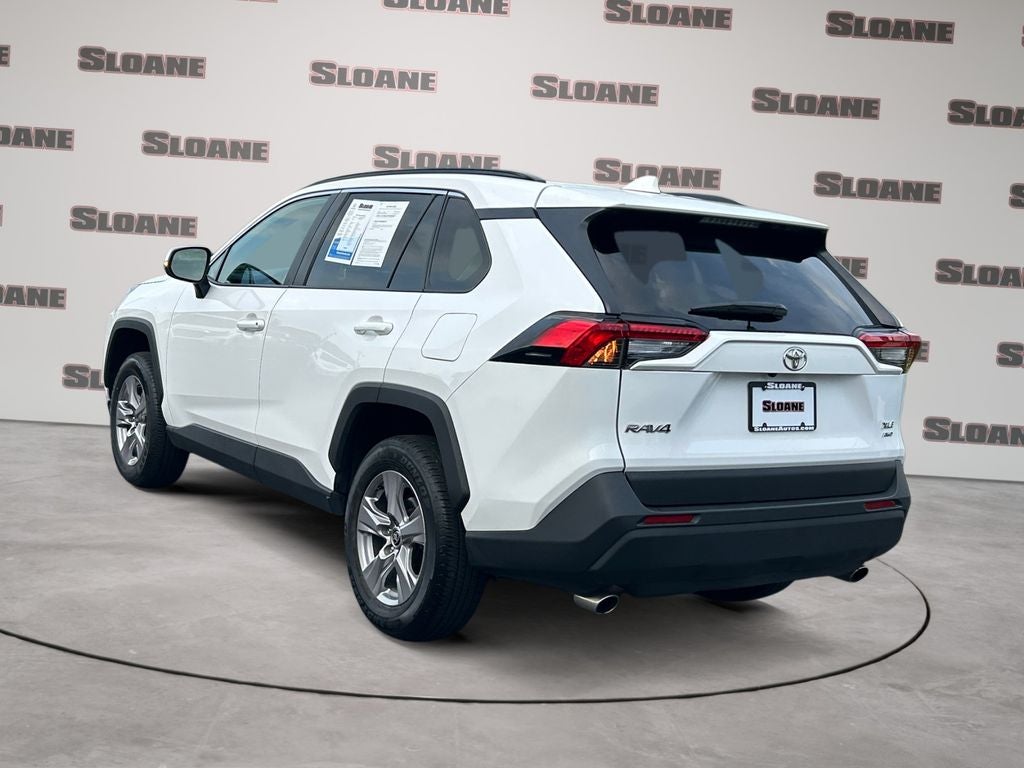2025 Toyota RAV4 XLE