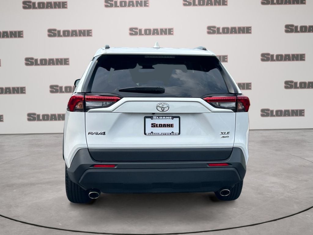 2025 Toyota RAV4 XLE