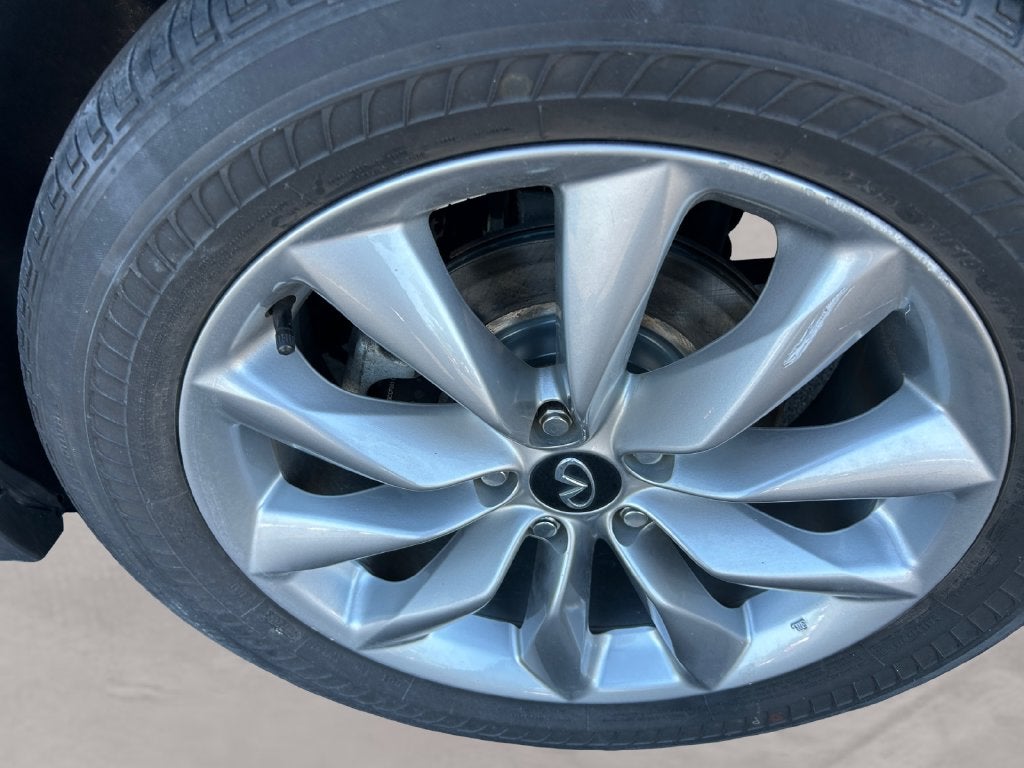 2021 INFINITI QX50 LUXE