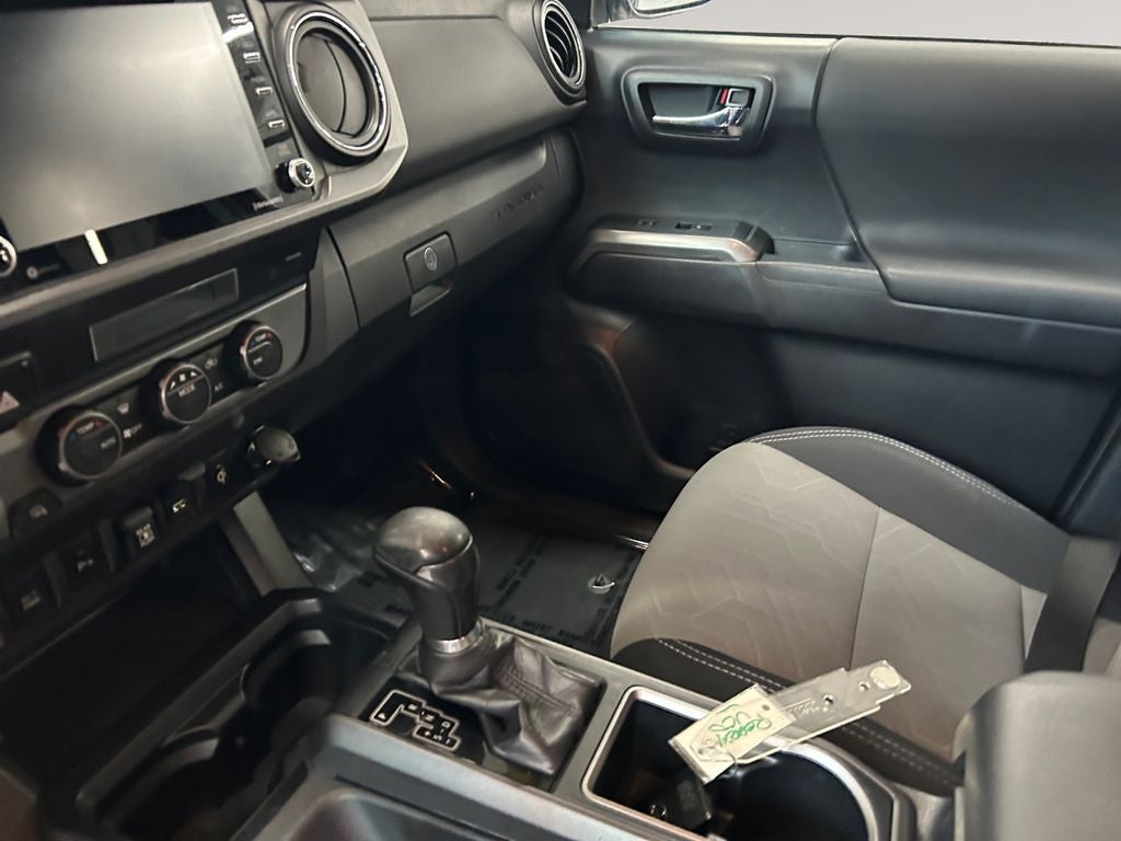 2021 Toyota Tacoma TRD Off-Road V6
