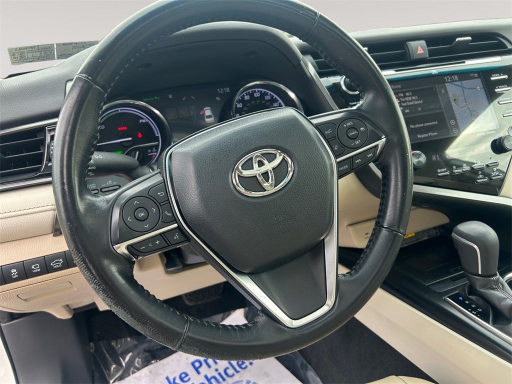 2019 Toyota Camry Hybrid XLE