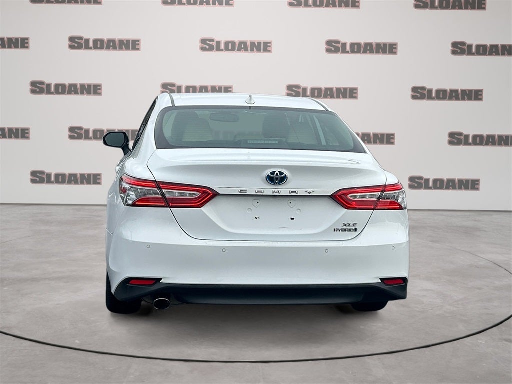 2019 Toyota Camry Hybrid XLE