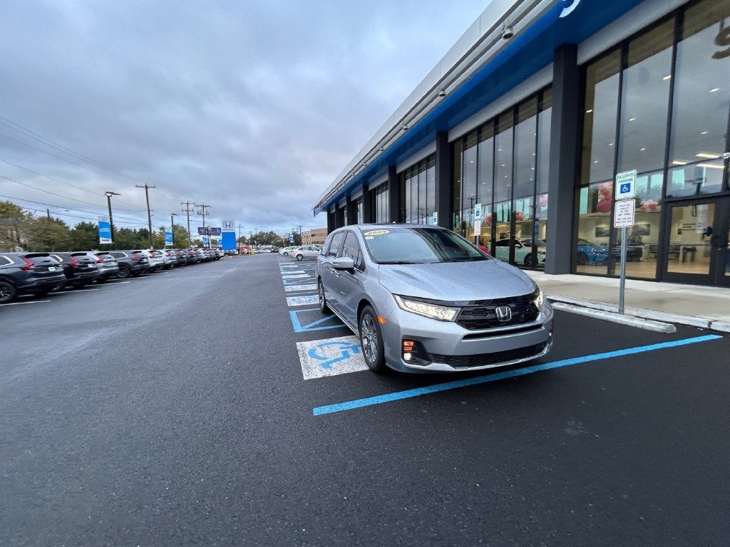 2025 Honda Odyssey Touring