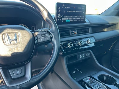 2023 Honda Pilot TrailSport