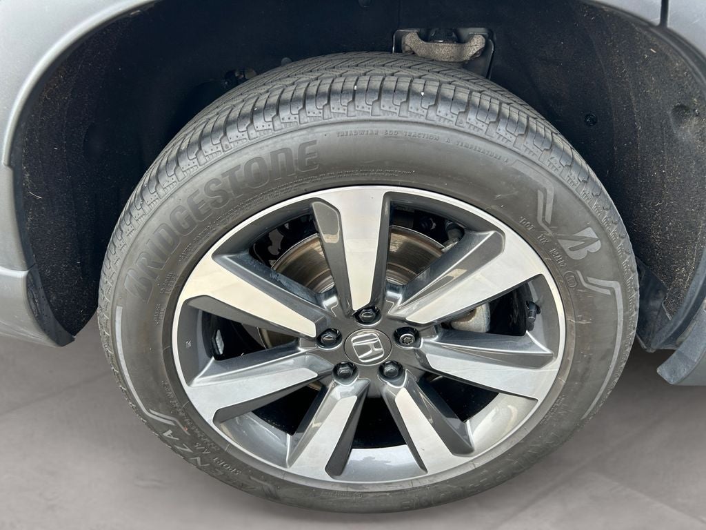 2025 Honda Pilot Touring