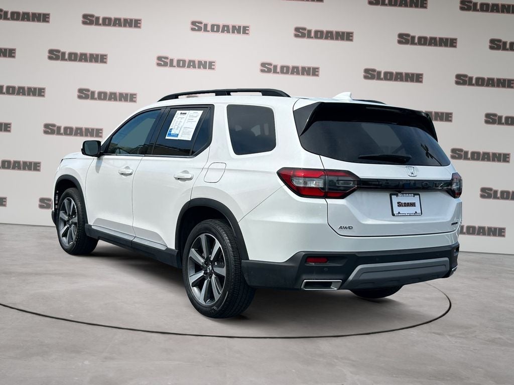 2025 Honda Pilot Touring
