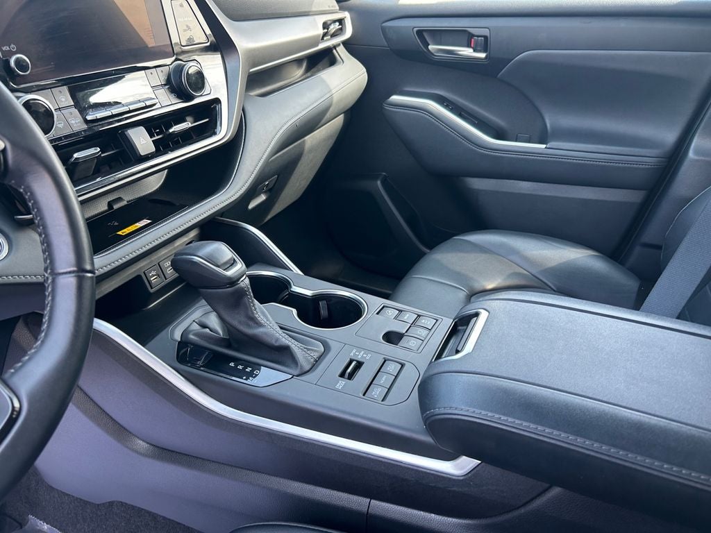 2024 Toyota Highlander XLE