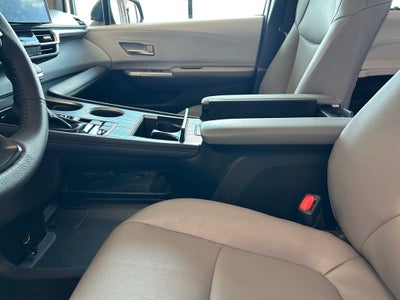 2026 Toyota Sienna XLE 7 Passenger
