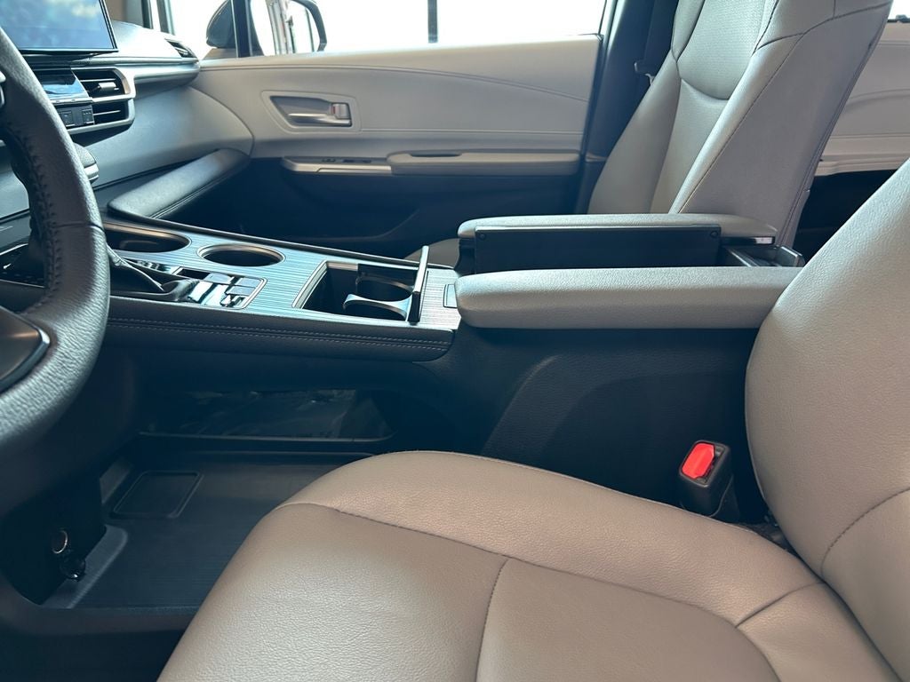 2026 Toyota Sienna XLE 7 Passenger