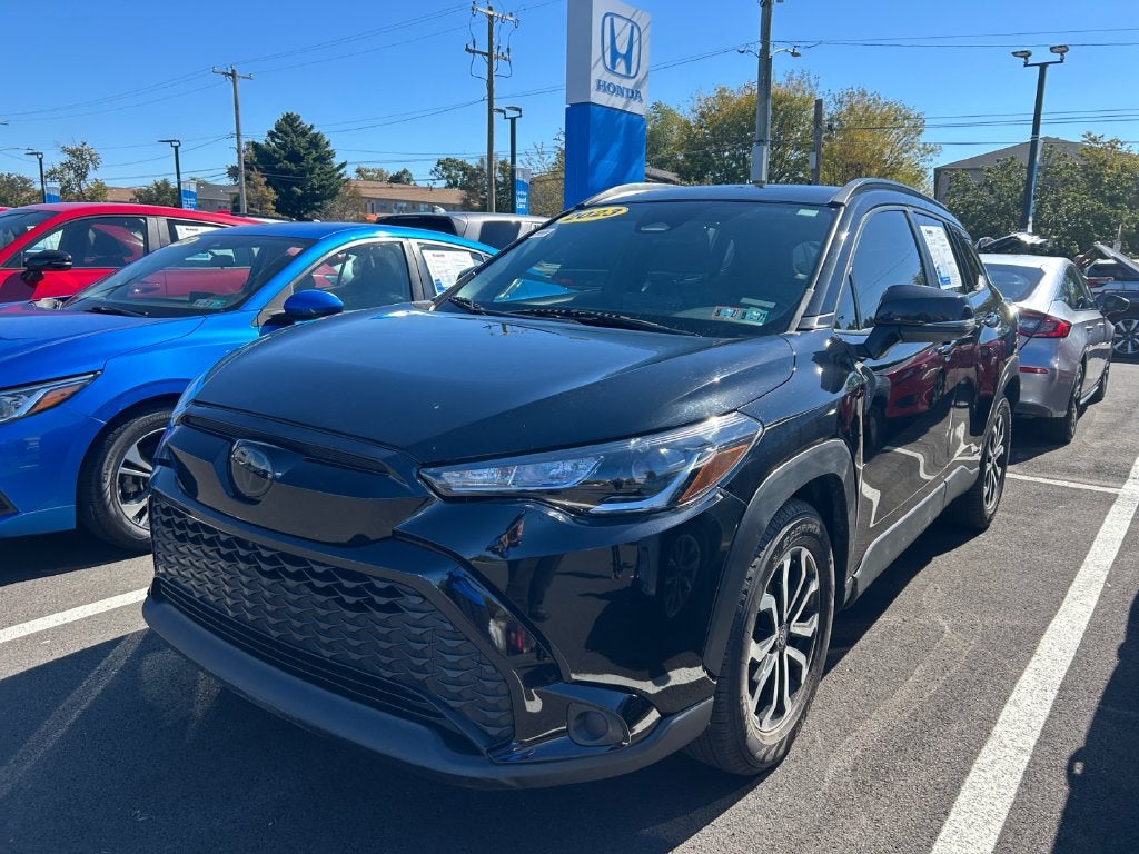 2023 Toyota Corolla Cross Hybrid SE