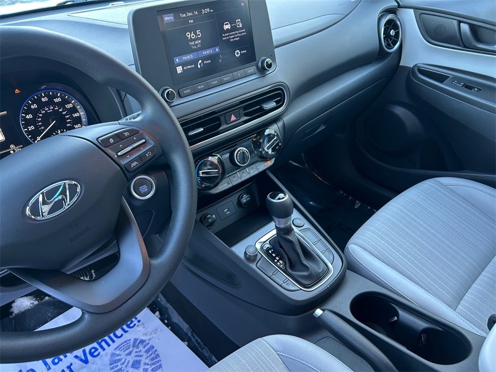 2022 Hyundai Kona SEL