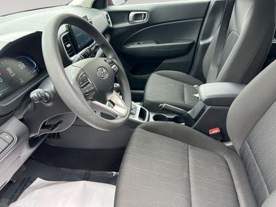 2023 Hyundai Venue SE