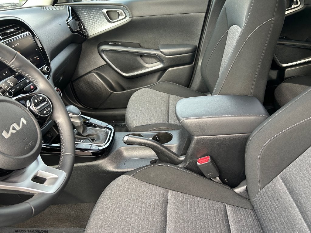 2023 Kia Soul EX