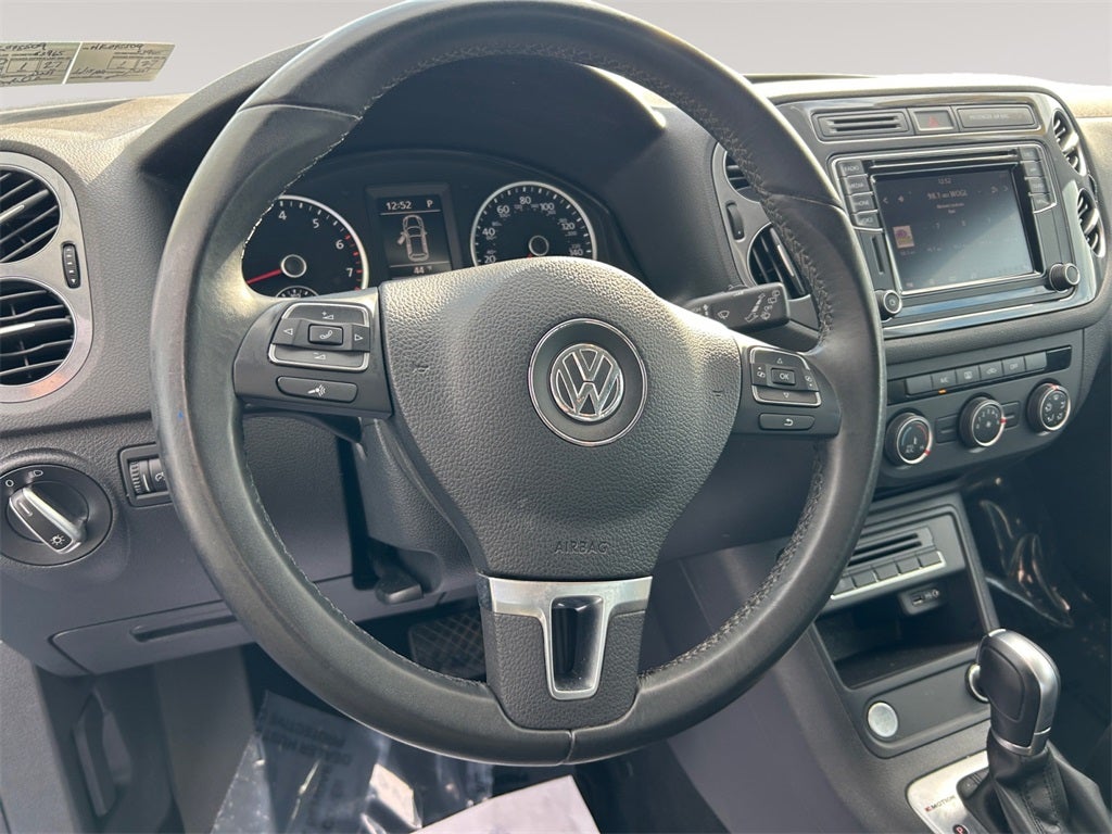 2017 Volkswagen Tiguan Limited 2.0T 4Motion