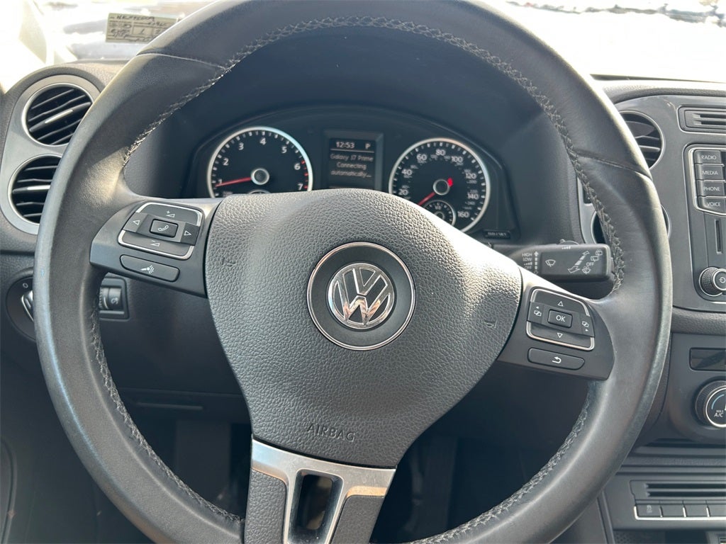 2017 Volkswagen Tiguan Limited 2.0T 4Motion