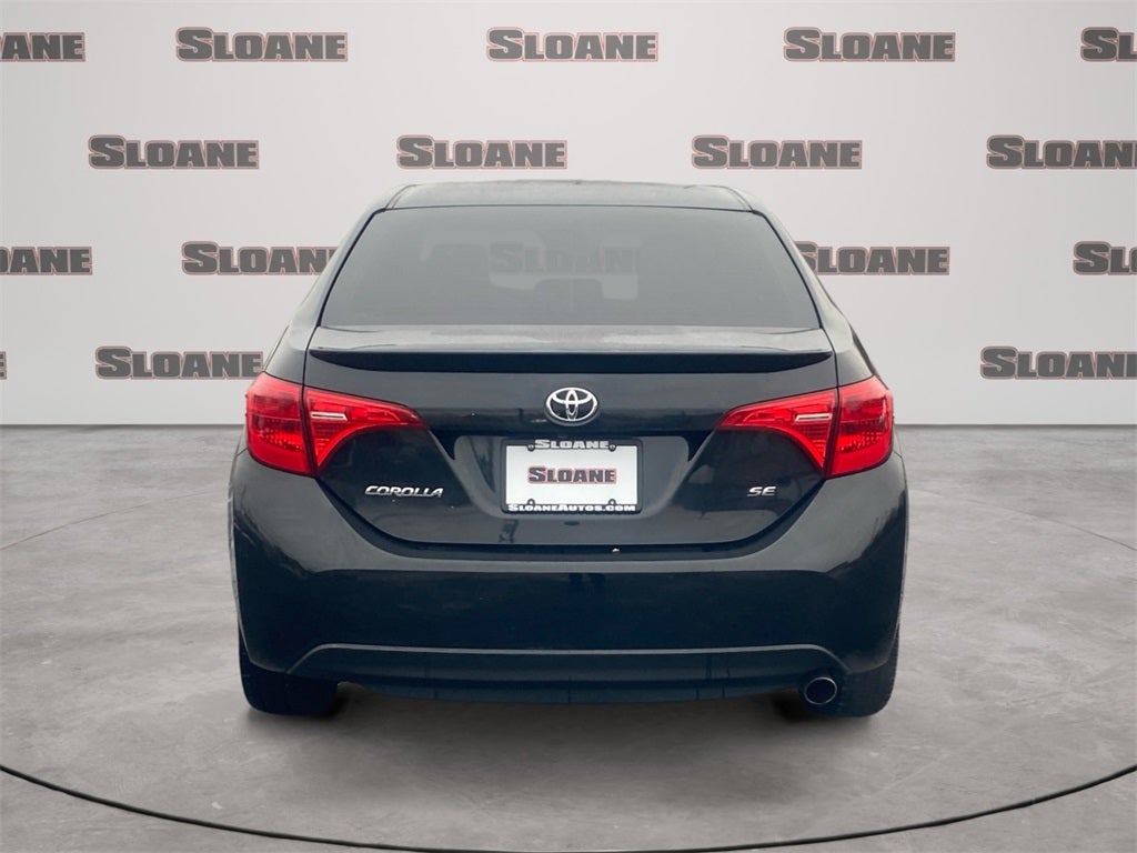 2018 Toyota COROLLA SE