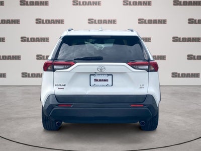 2020 Toyota RAV4 LE