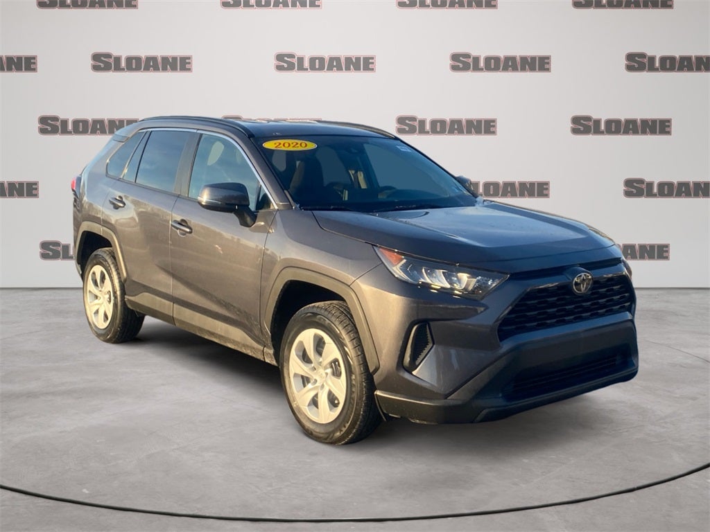 2020 Toyota RAV4 LE