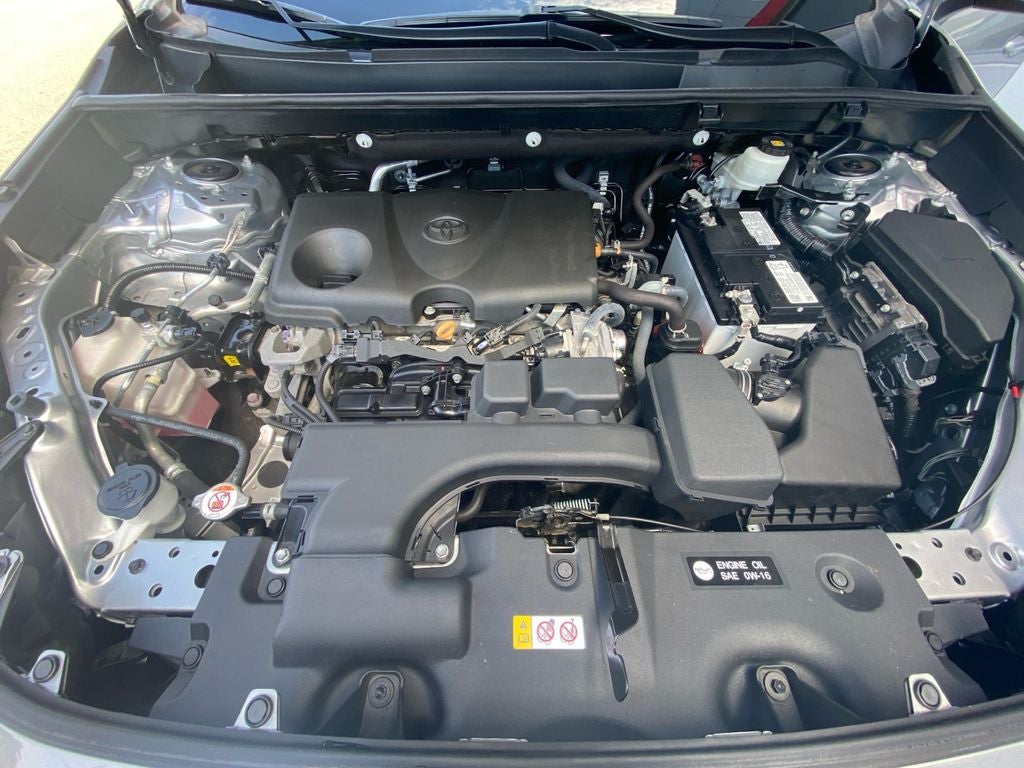 2022 Toyota RAV4 LE