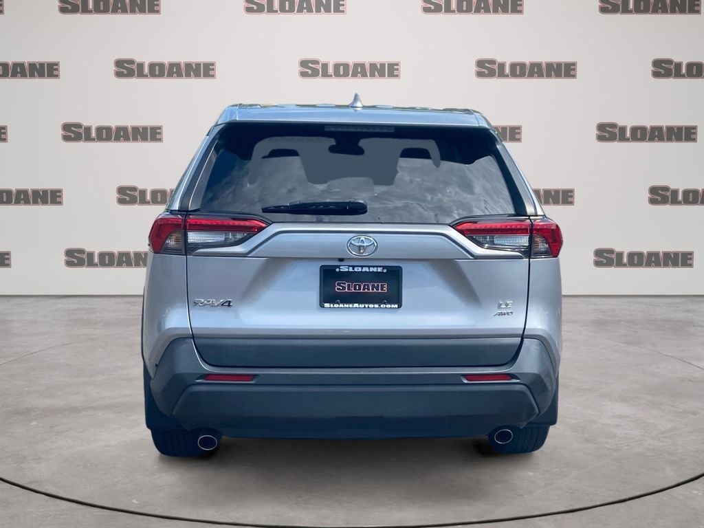 2022 Toyota RAV4 LE