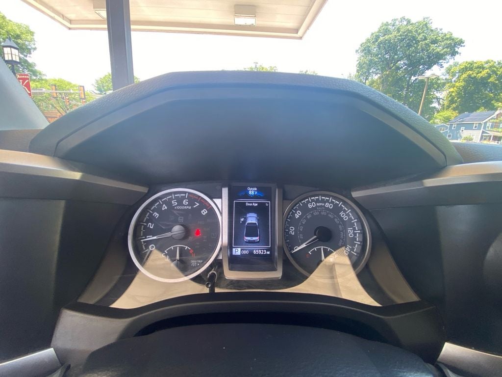 2023 Toyota Tacoma SR5 V6