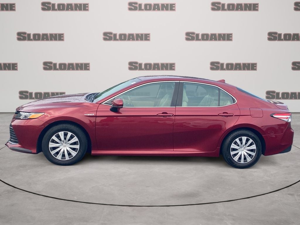 2019 Toyota Camry Hybrid LE