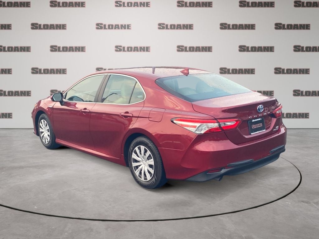 2019 Toyota Camry Hybrid LE