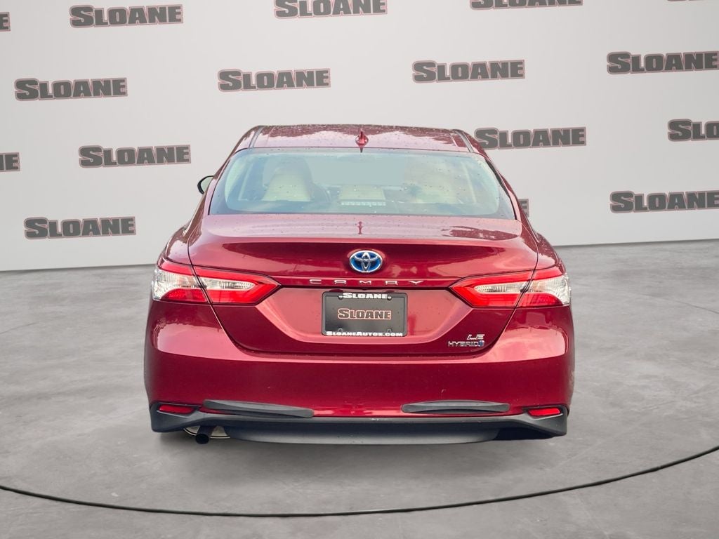 2019 Toyota Camry Hybrid LE