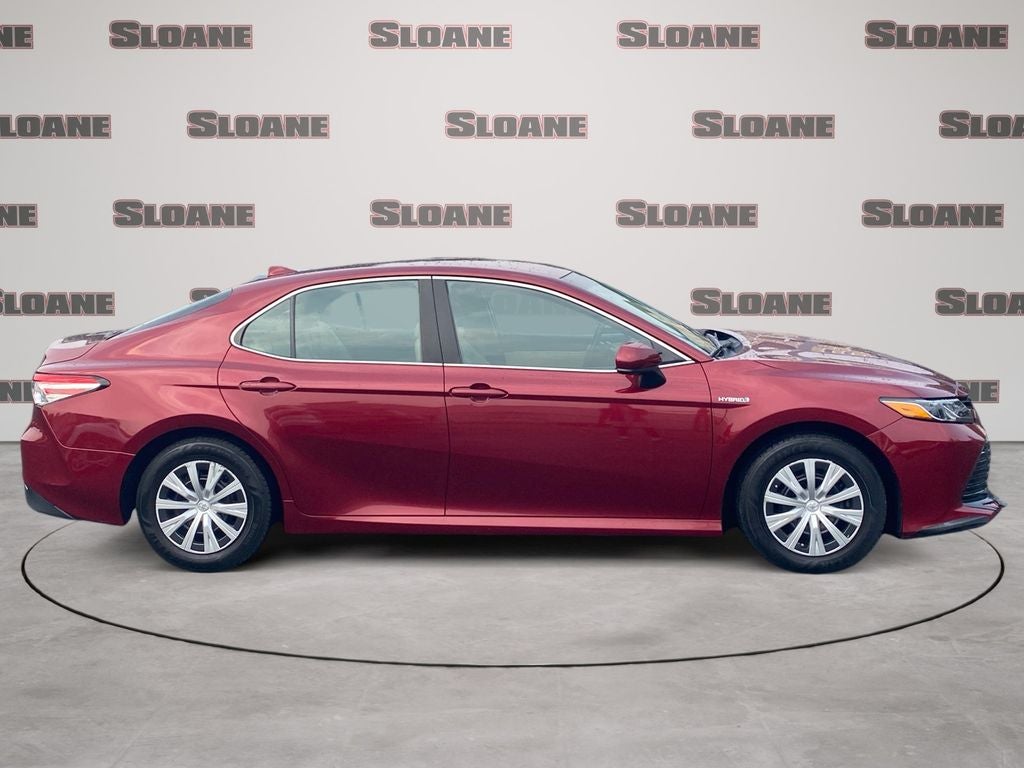 2019 Toyota Camry Hybrid LE