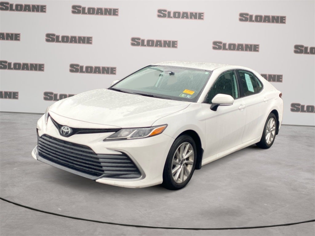 2023 Toyota CAMRY LE