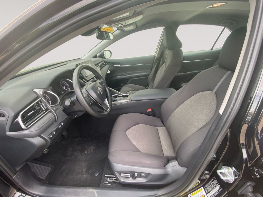 2024 Toyota CAMRY LE