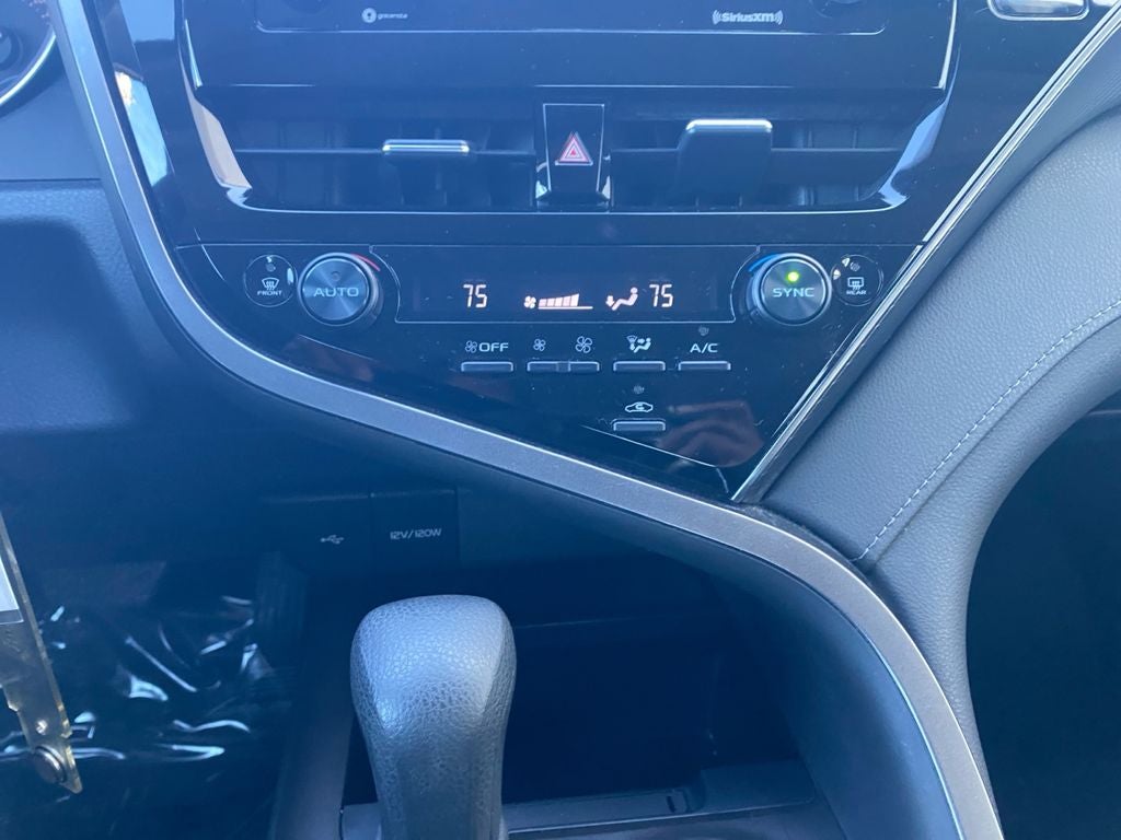 2024 Toyota CAMRY LE