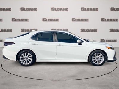 2024 Toyota CAMRY LE