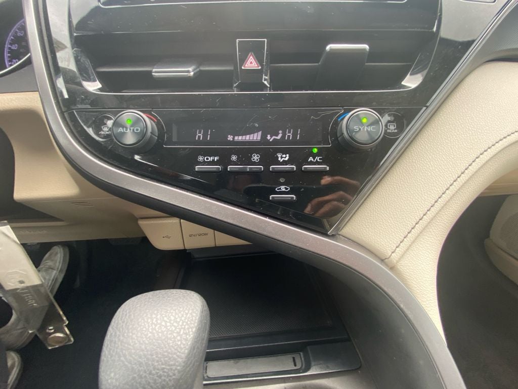 2023 Toyota CAMRY LE