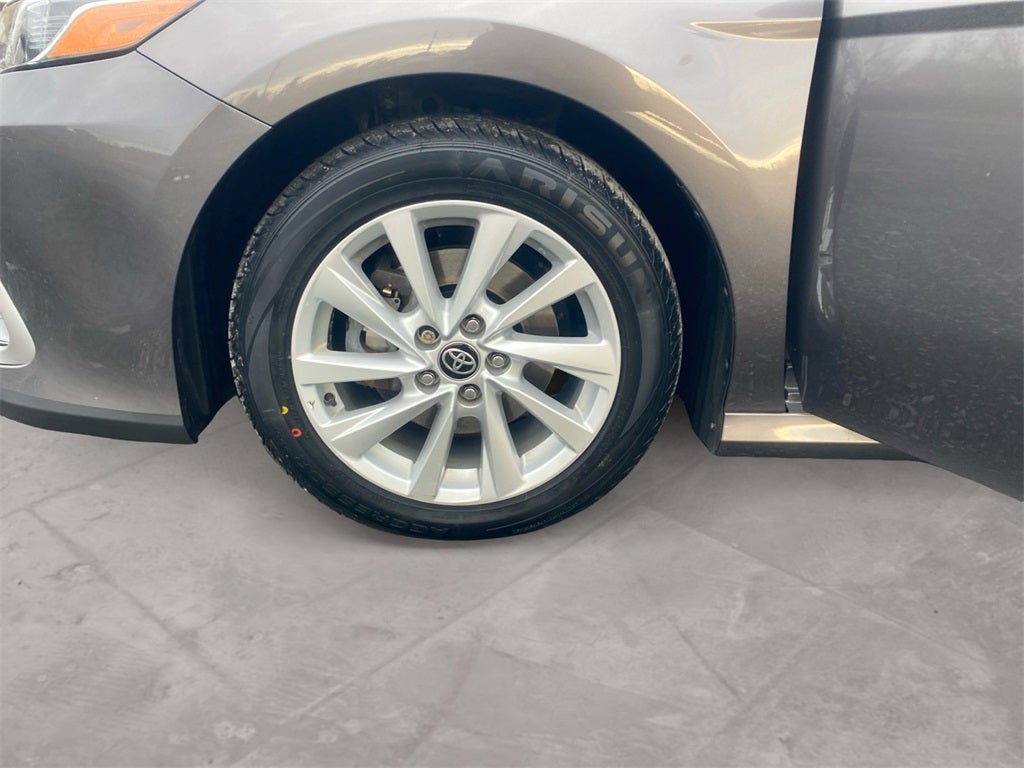 2021 Toyota CAMRY LE