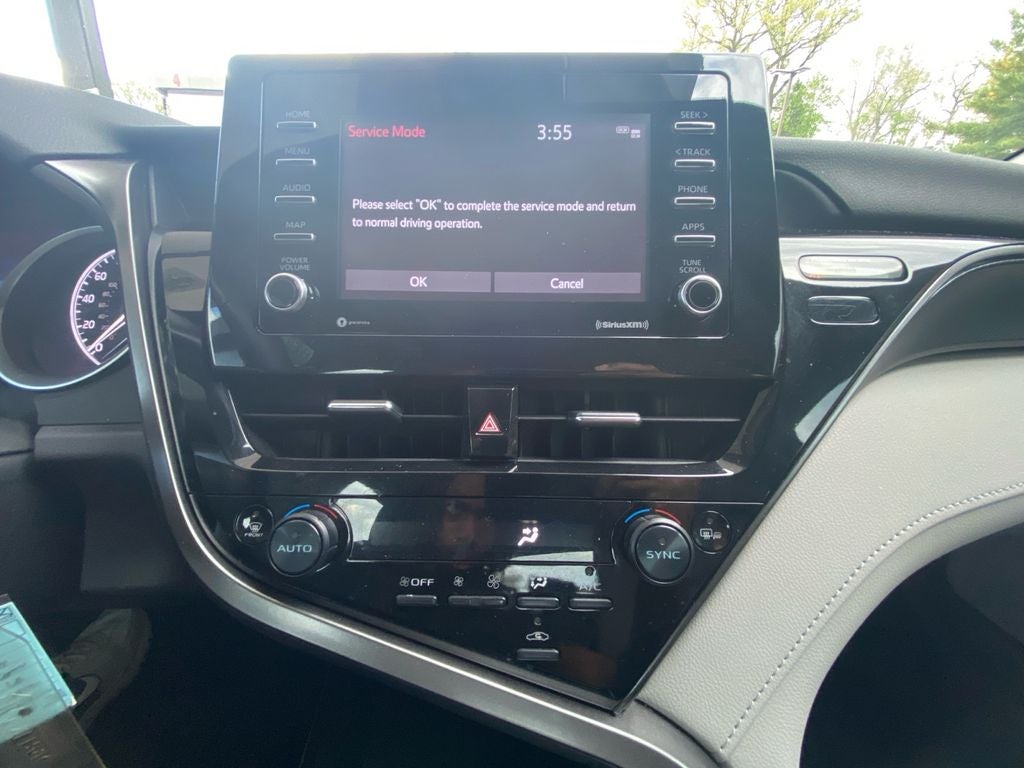 2024 Toyota CAMRY LE