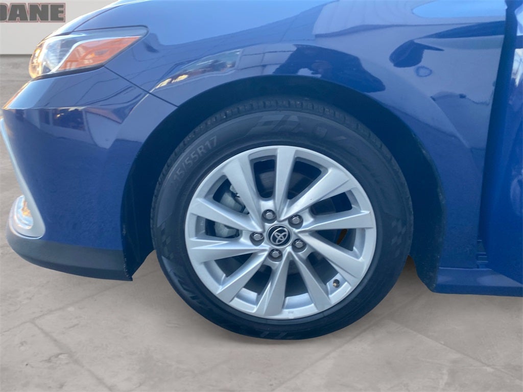 2023 Toyota CAMRY LE