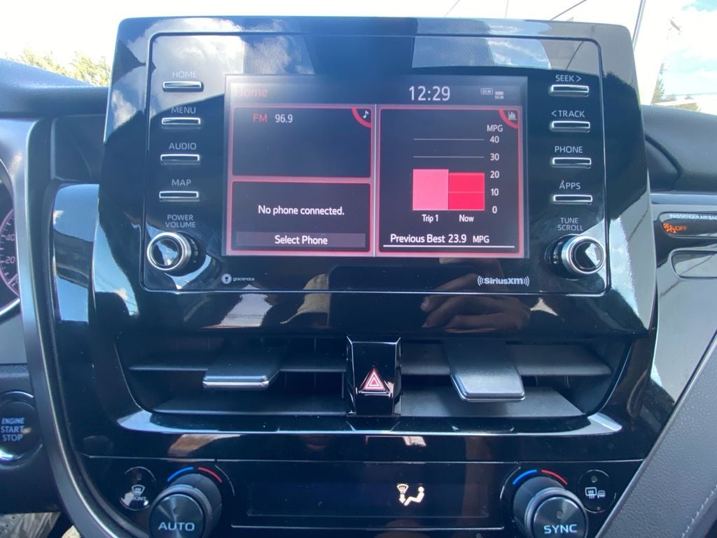 2024 Toyota CAMRY LE