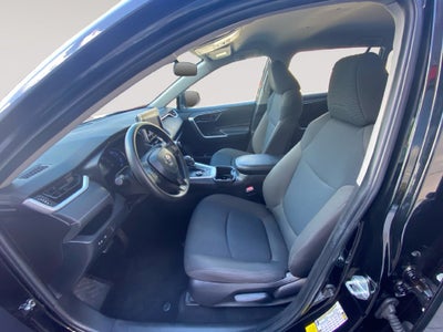2023 Toyota RAV4 Hybrid LE