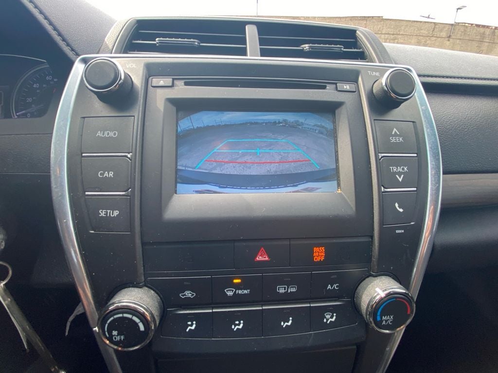 2016 Toyota CAMRY LE