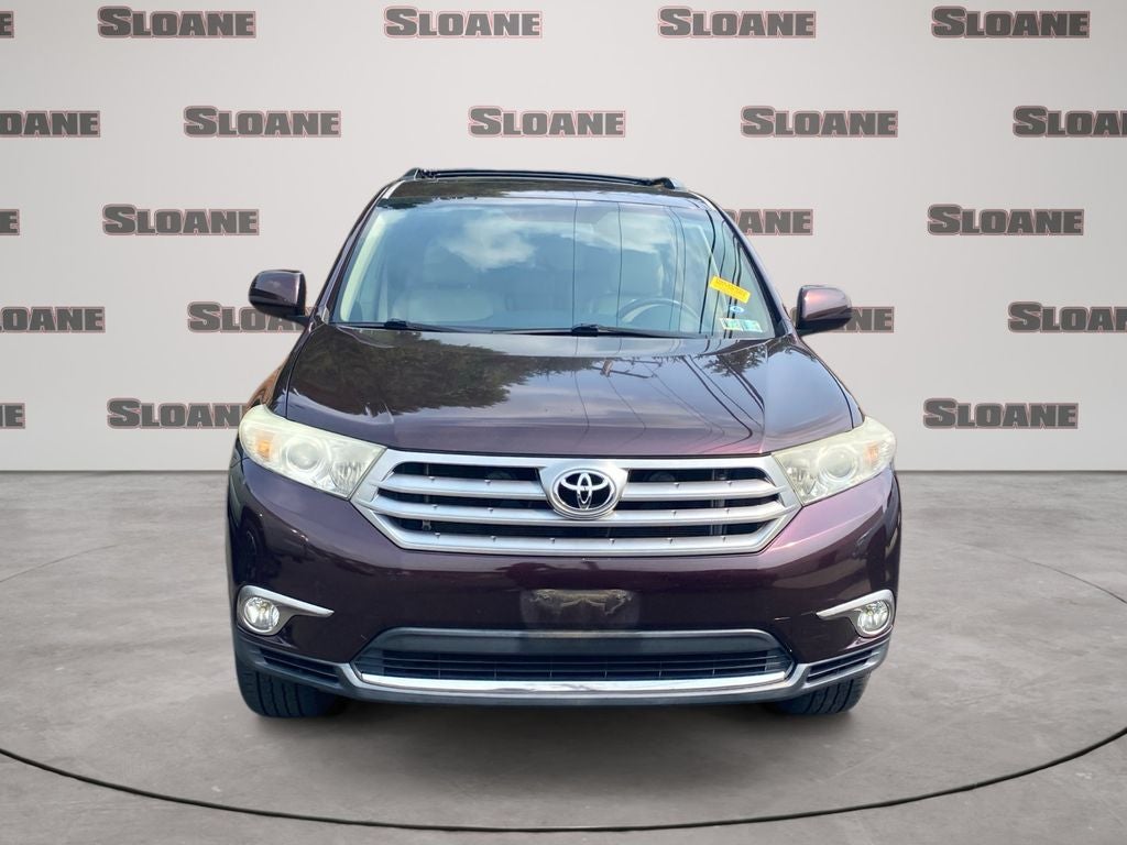 2013 Toyota HIGHLANDER SE