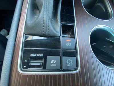 2023 Toyota Sienna LE 8 Passenger