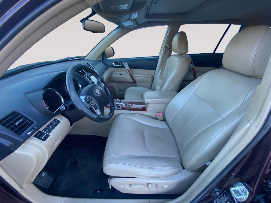 2013 Toyota HIGHLANDER Limited