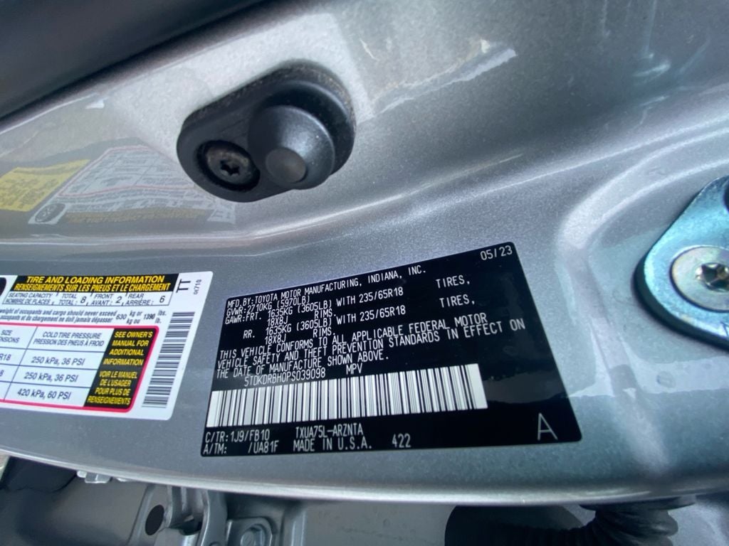 2023 Toyota Highlander LE