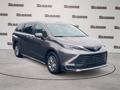 2024 Toyota SIENNA LE LE 8 Passenger