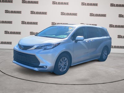 2023 Toyota Sienna XLE 7 Passenger
